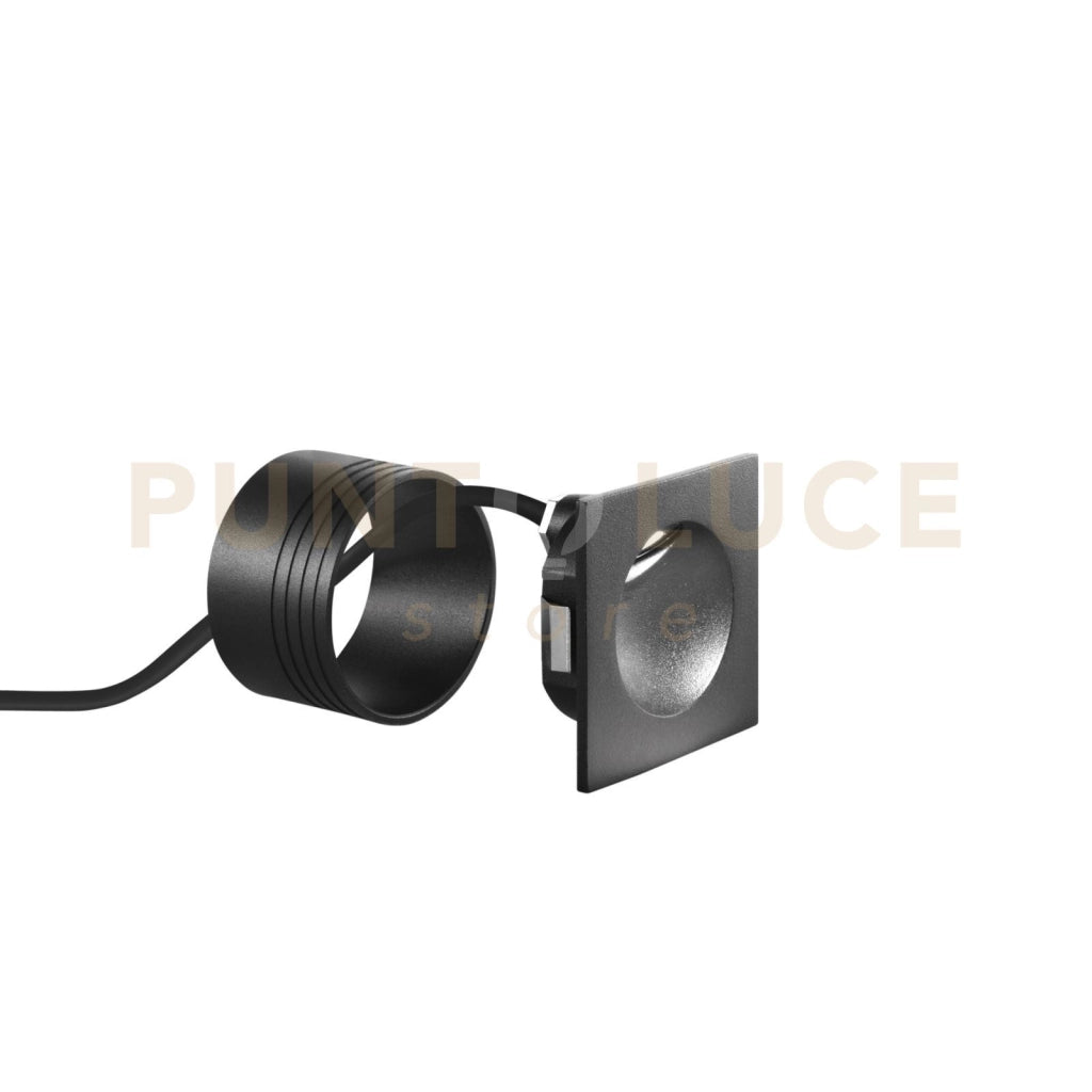 SEGNAPASSI LED ONYX NERO QUADRATO 3W 430LM 3000K IP54 7,4X7,4X4,8CM