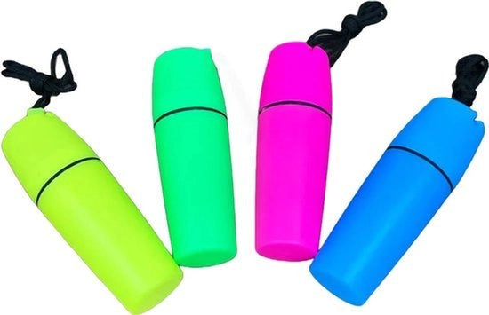 Set di archiviazione acquatica quattro contenitori, con cinghia a spalla, adatto per attività acquatiche come immersioni, kayak, canoa e nuoto. 

Modello: 12345
Capacità: 4 contenitori
Materiali: plastica leggera
Peso: 0,5 kg
Dimensioni: 30x20x10 cm
