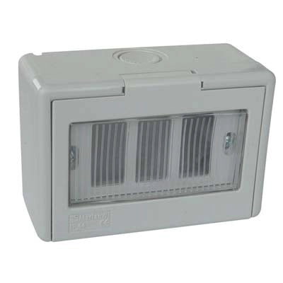 INVOLUCRO A PARETE + PORTELLA IP44 MARLANVIL - POSTI 3 MM 122X83 H.MM 65 X VENUS- 4 pezzi
