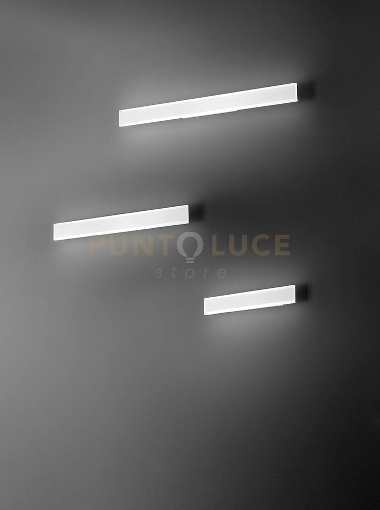 Applique in alluminio verniciato nero Kante biemissione 61cm LED 24W CCT 3000K 4000K 6000K CRI?80 220-240V 50/60Hz 1920Lm