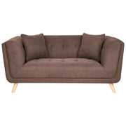 Divano a 2 posti in tessuto con cuscini decorativi, gambe in legno e trapuntatura decorativa, stile retrò marrone scuro