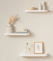 Set di assi da parete 'Toke' | 3 assi da parete in finitura in legno reale | Asse da parete in legno appoggiato come decorazione per parete e contenitore per bagno, soggiorno, cucina, camera da letto e altro | Bianco