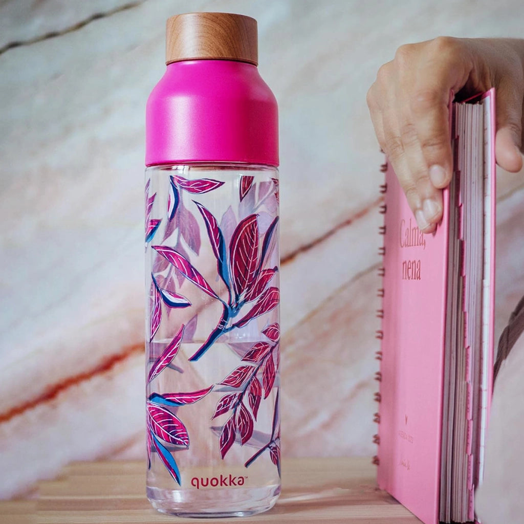 Bottiglia d'acqua Ice 840ml con tappo in legno e motivo Fogliame stilizzato Rosa Quokka