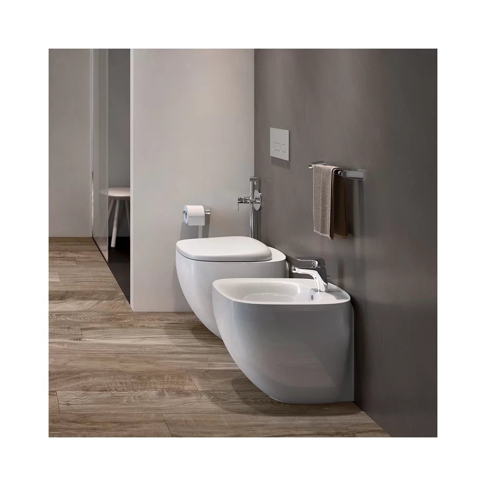 Vaso filo muro serie illusion rimless