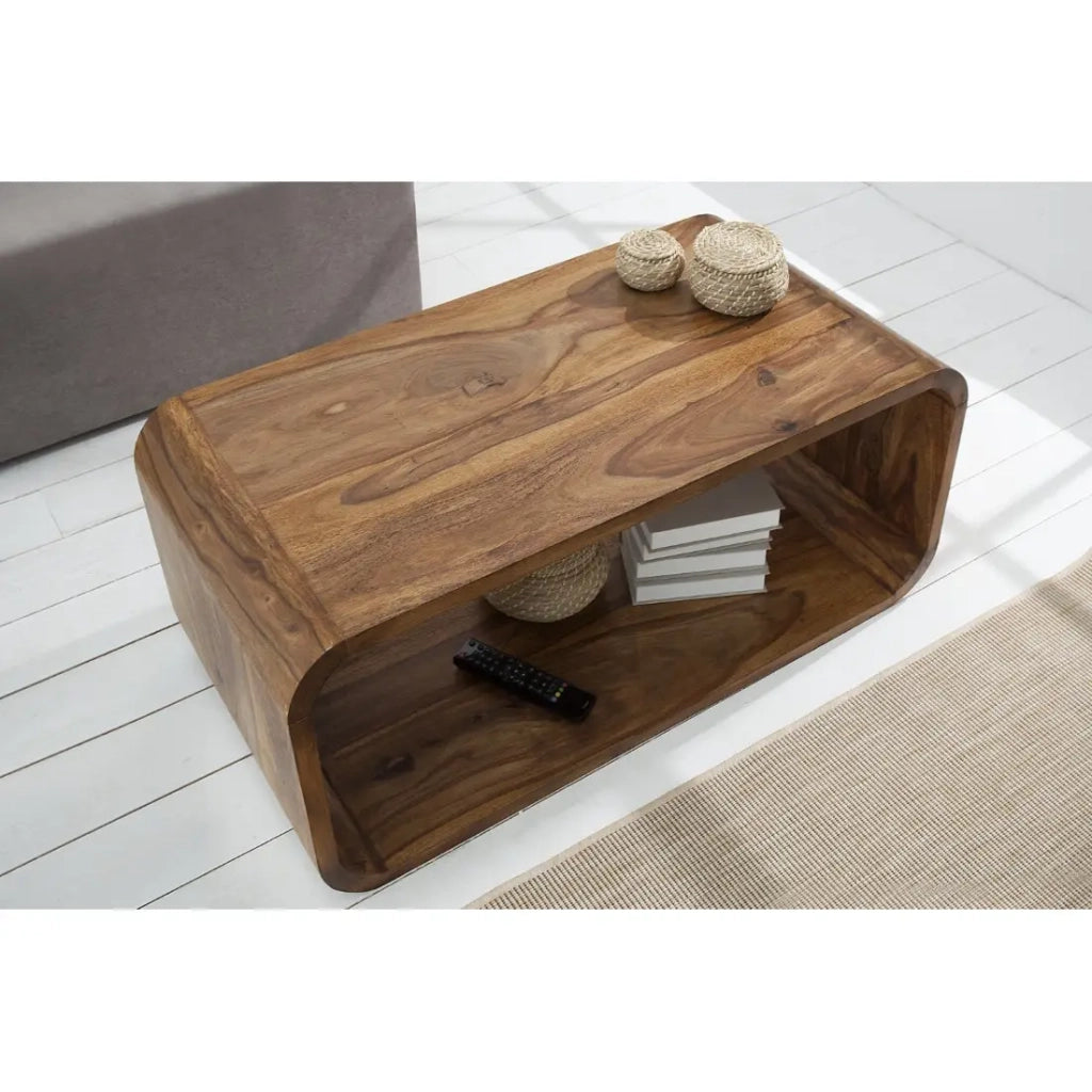 Tavolino basso CURVENA in legno massiccio di Sheesham – tavolo dal design con nicchia in stile chic naturale
