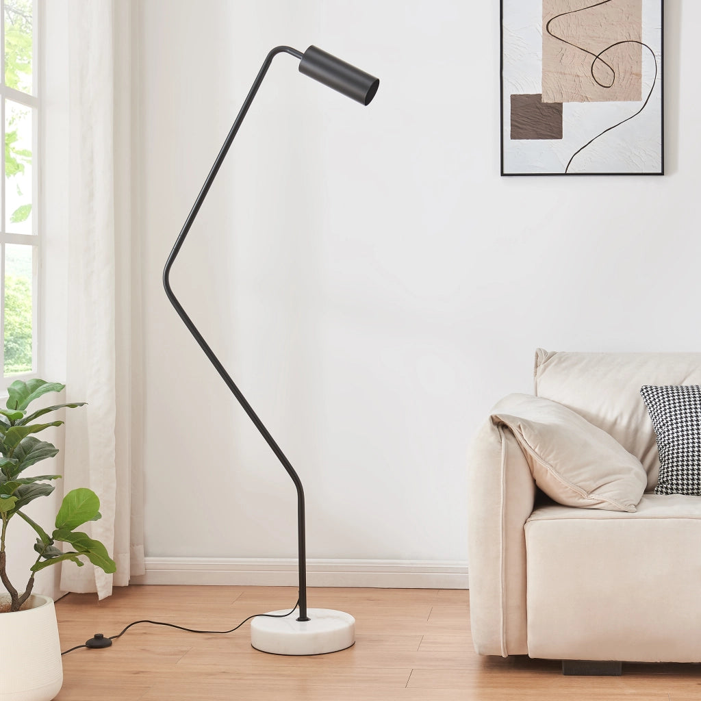 Lampada da Terra Vatka in Metallo Nero con Paralume Cilindrico e Base in Marmo Bianco lux.pro