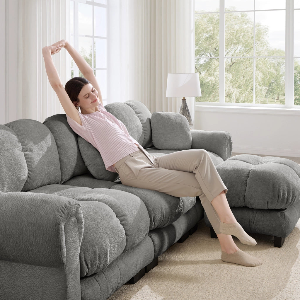 Canapé modulare con seduta imbottita e cuscino decorativo in tessuto chenille grigio chiaro 260 × 86 × 90 cm