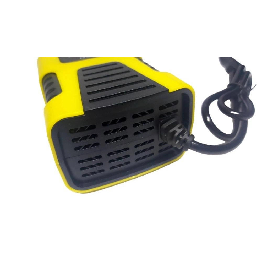 Trade Shop - Caricabatterie Intelligente Avviatore Emergenza Batteria Auto Moto 6v 6a 12v 4a J99 -