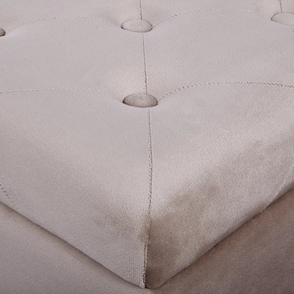 Poggiapiedi Rivestimenti in velluto beige Sedile con rivestimento a testa di chiodo trapuntato