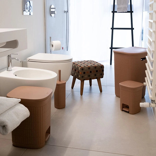 PATTUMIERA A PEDALE 'DOMUS' mocha mousse  - STEFANPLAST