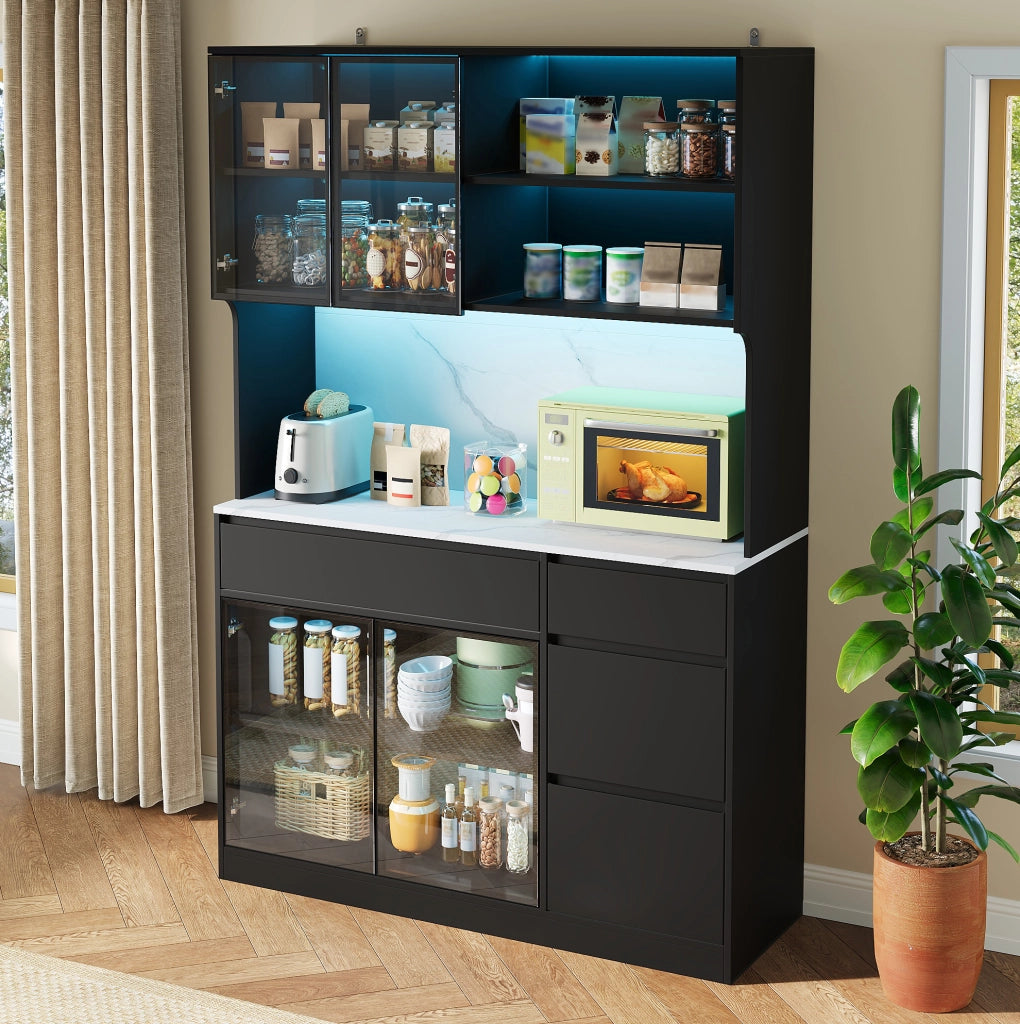 Mobile alto in MDF nero e bianco con LED; elementi in vetro e finitura effetto marmo