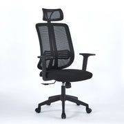 Poltrona ufficio Satia in tessuto e mesh nero con base nera