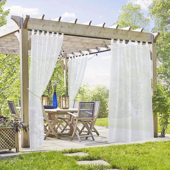 Tendaggi Acqua Resistenti - 2 Pezzi - 137 cm Largo x 213 cm Alto - Semi-Transparenti - Resistenti al Sole - Rimovibili - Cerniera Autoadesiva - Tendaggi per Giardino