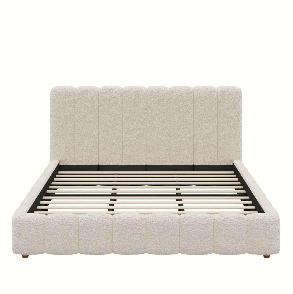 Letto 180x200 cm con rete a doghe e testiera imbottita in boucl¨¦ bianco