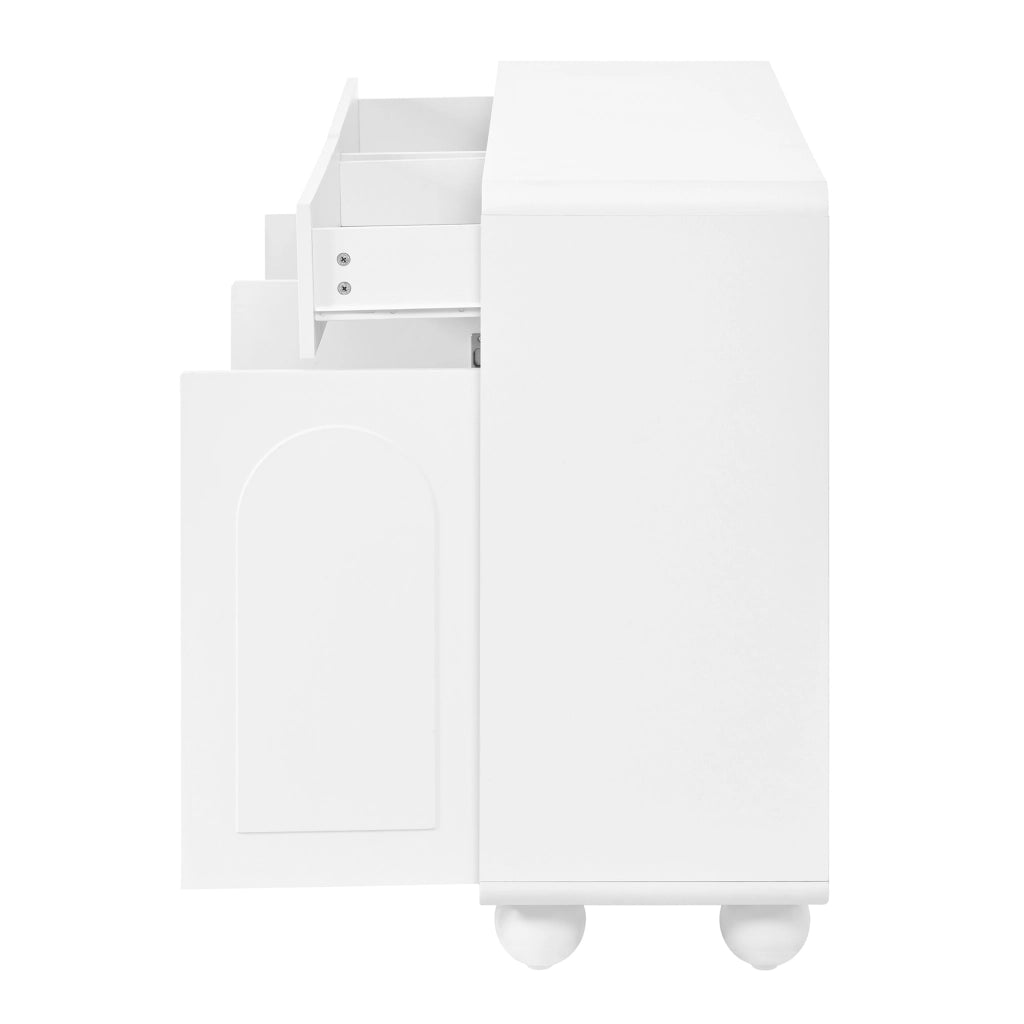 Credenza, mobile contenitore, 2 cassetti, decorazioni a rilievo ad arco, in MDF, piedini metallici rotondi, bianco