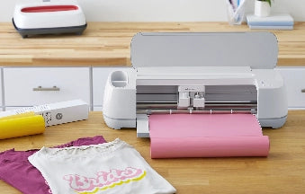 Cricut Explore/Maker Rotolo Smart Termoadesivo Iron-On Everyday 33 x 91 cm - Blu Olografico