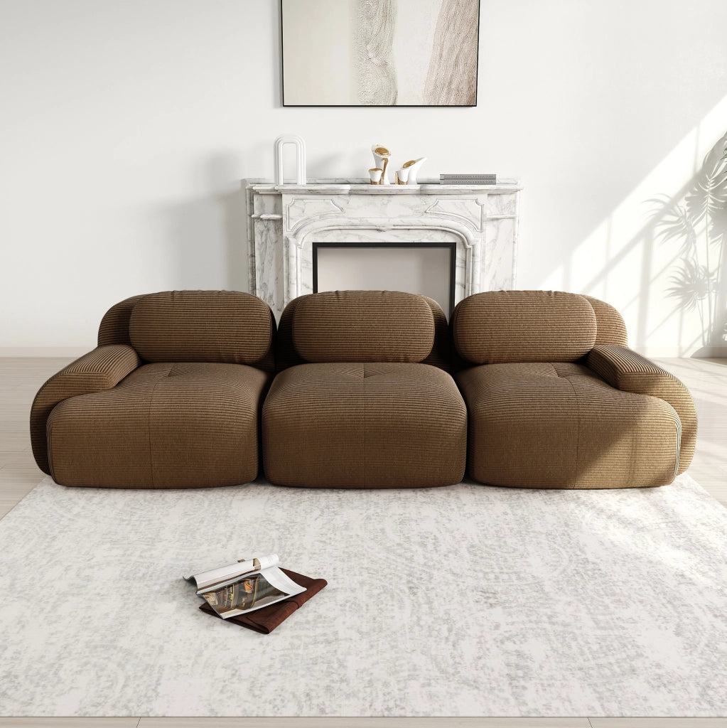 Divano angolare modulare senza montaggio in tessuto effetto velluto con braccioli ergonomici e base antiscivolo marrone