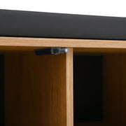 Mobile ingresso; Panca portascarpe con 2 Ante; Pannello posteriore con 3 Ganci; Stile Moderno; in Pannello Truciolare; Nero e Naturale; 70??36??146 cm
