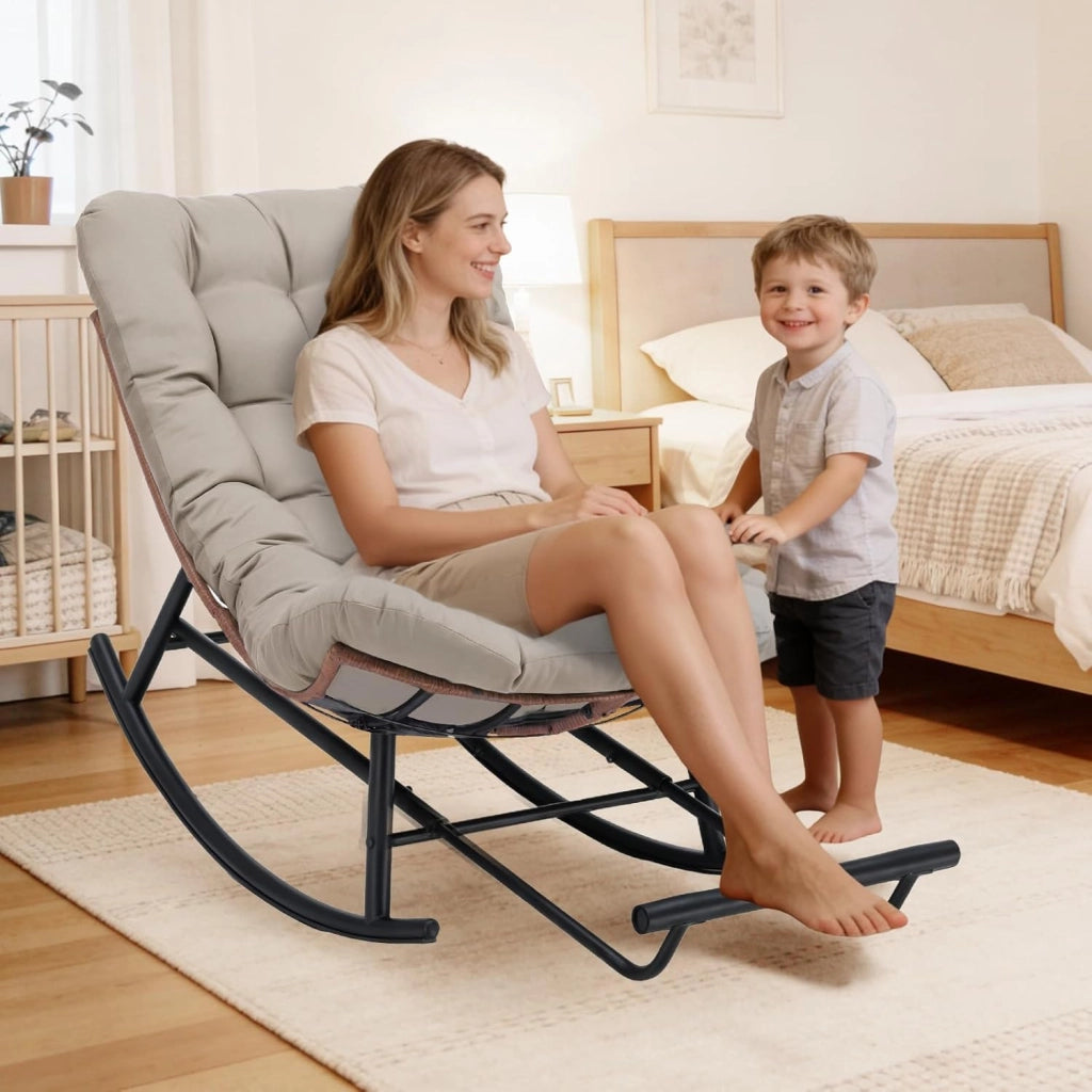 Sedia a dondolo grande con cuscino extra spesso, comoda seduta lounge per interni ed esterni, soggiorno, terrazza, giardino, veranda (marrone chiaro)