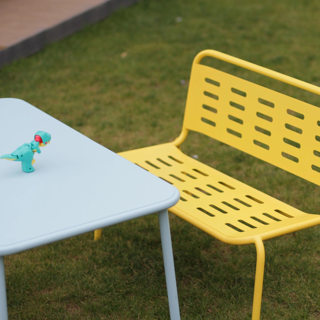 Set di 4 Mobili Etroubles per Bambini Tavolino Panca e 2 Sedie per Esterno e Interno - Giallo/Celeste/Pesca casa.pro