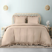Set di coperte da letto eleganti con effetto ruché 220 x 240 cm - Coperta da letto microfibra 200 x 200 cm + 2 cuscini con coperture 65 x 65 cm - Beige