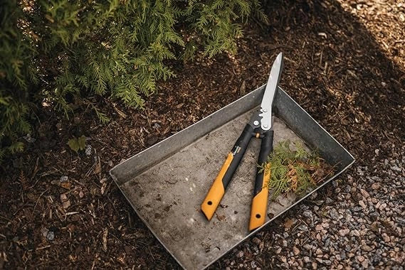 CESOIA PER SIEPI 'POWERGEAR-X HSX92' FISKARS 66 cm - FISKARS
