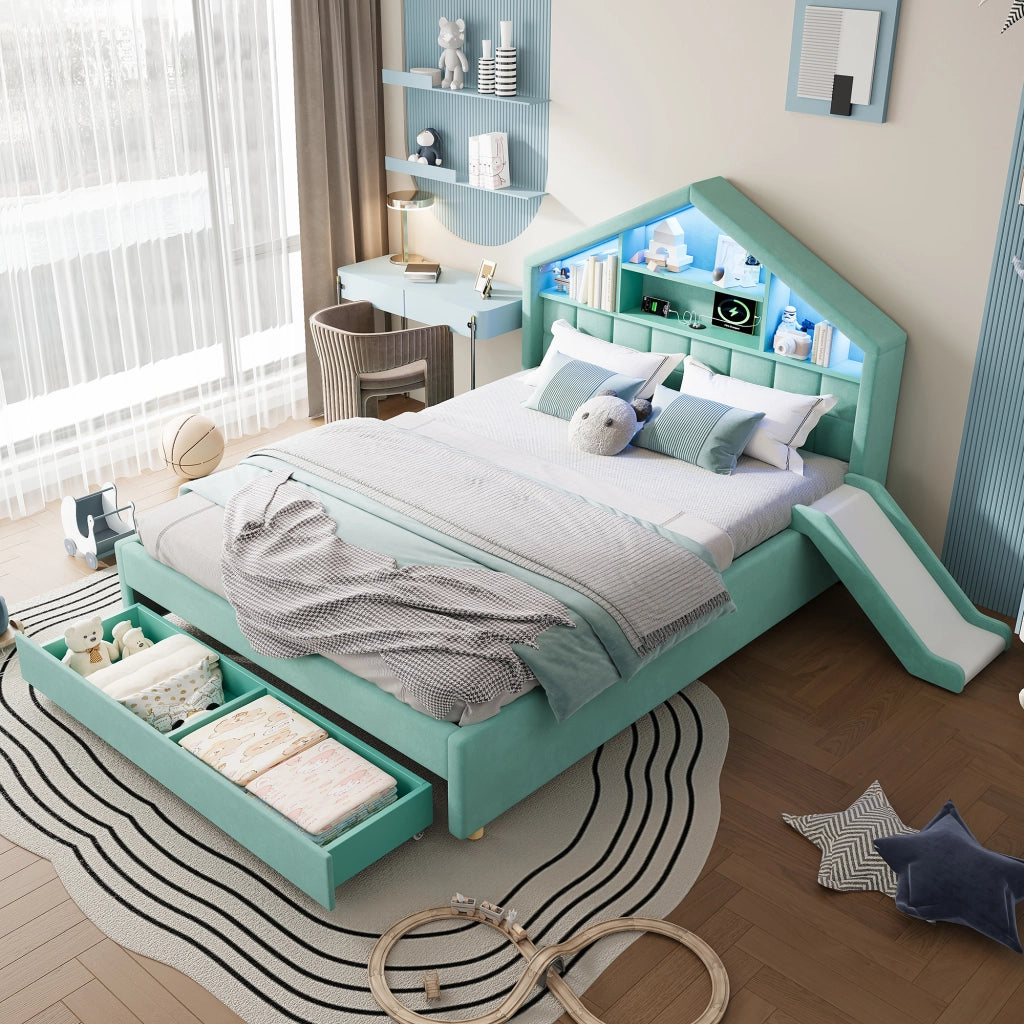 Letto a casetta per bambini 140 × 200 cm con scivolo reversibile, LED e presa, senza materasso, in velluto blu verde