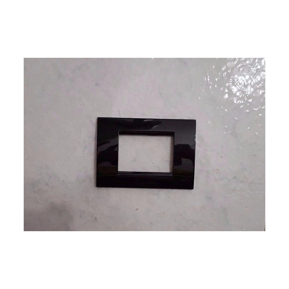 Trade Shop - Placca Placche Placchete Compatibili Living Light In Abs 3 4 7 Posti Colorate -