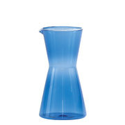 Zafferano Caraffa piccola collezione Classy in vetro borosilicato soffiato a mano colore Bluino dal design geometrico ed ergonomico per tavola