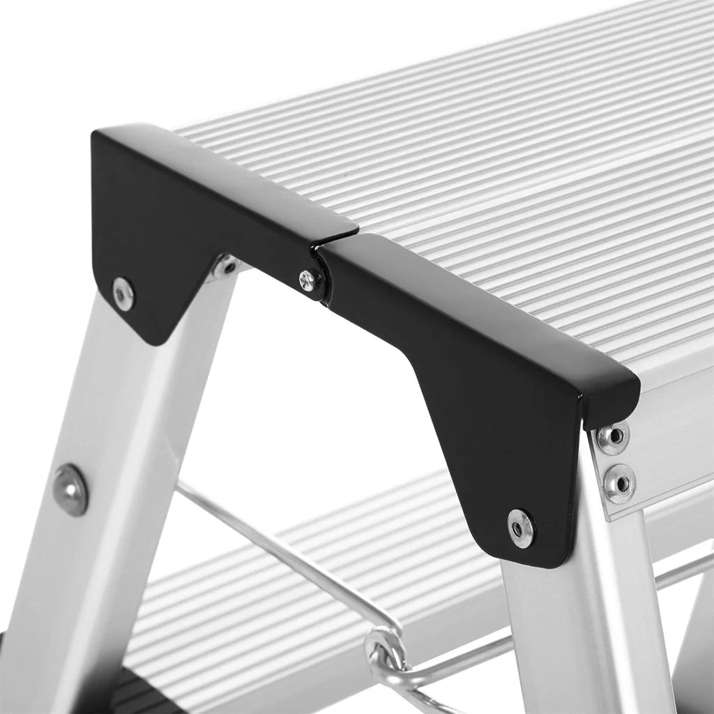 Scala domestica pieghevole sgabello a 3 gradini in alluminio antiscivolo portata 150 kg conforme alla norma 12_0000480