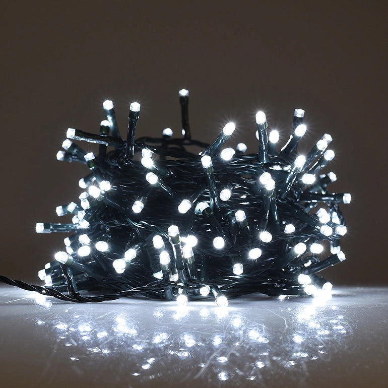 CATENA LUMINOSA LED 300 LUCI BIANCHE DA 15M PER INTERNI ED ESTERNI - CAVO VERDE CON CONTROLLER 8 FUNZIONI E TRASFORMATORE 31V