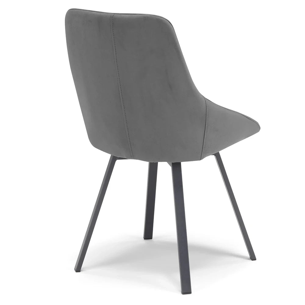 Sedia imbottita per sala da pranzo ASIA, design moderno, gambe in metallo finitura antracite, rivestimento in tessuto idrorepellente effetto scamosciato colore Grigio Fumo