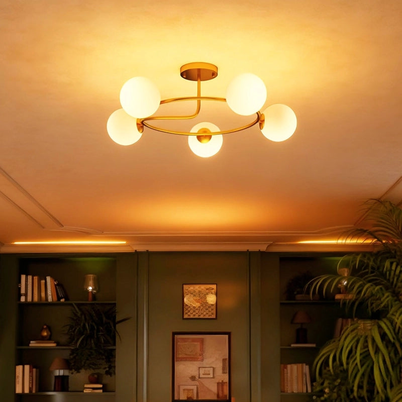Plafoniera da 20W con 5 portalampade G9, elegante design oro e bianco, lampadine non incluse.
