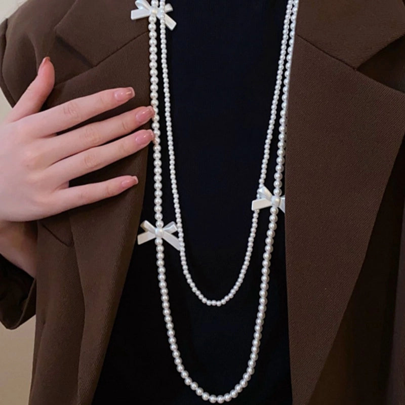 Dolce collana lunga di perle a doppio strato