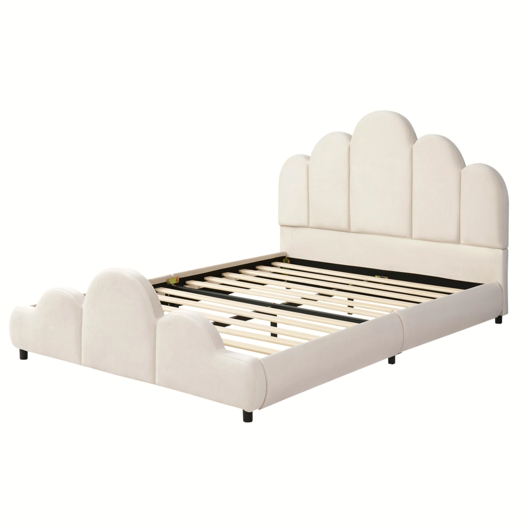 Letto imbottito 140 x 200 cm in velluto beige con testiera imbottita e struttura a nuvola