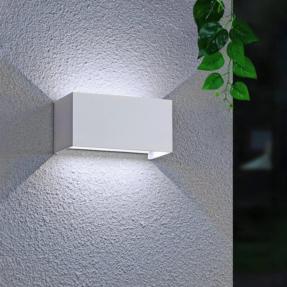 Applique Bianco a LED da Esterno e Interno 24W, Fascio Luminoso Regolabile, 2000 Lumen, IP65 Impermeabile, Lampada da Parete in Alluminio, per Giardino, Balcone, Terrazza Colore della luce: Luce fredda