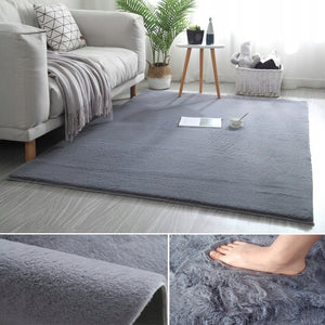 Tappeto in peluche grigio chiaro 160x220 cm