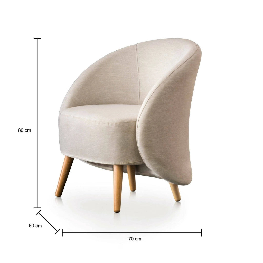 Poltrona Alla, Poltrona di design da salotto, 100% Made in Italy, Poltroncina relax in tessuto imbottito, cm 70x60h80, Beige