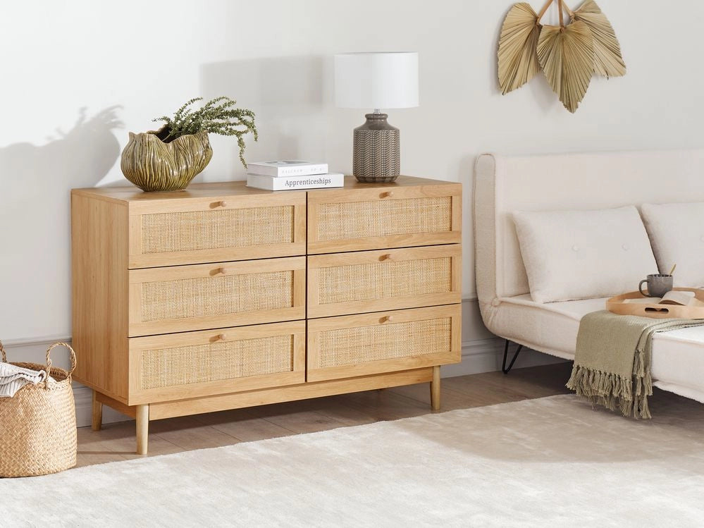 Cassettiera a 6 cassetti in truciolato con frontale in rattan stile boho