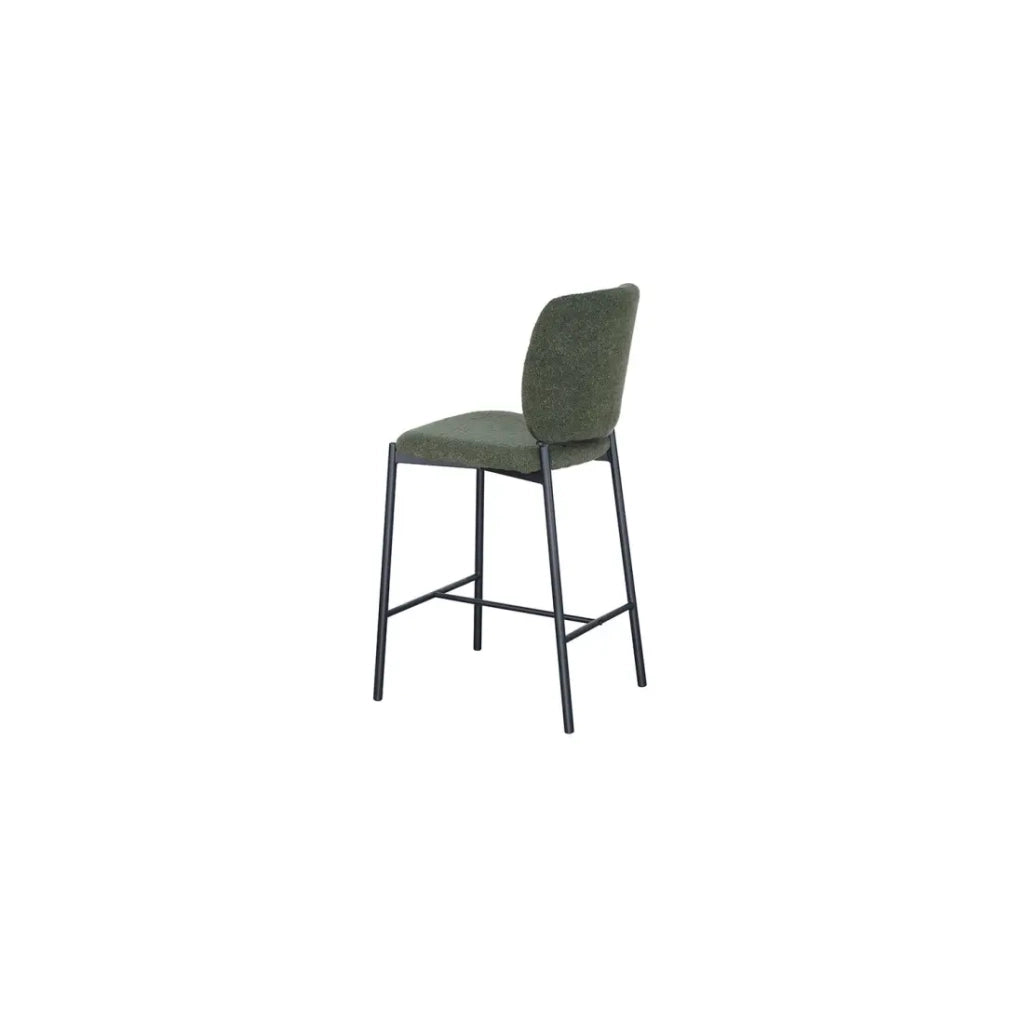 Sedia da bancone RITA – Tessuto verde – Gambe in metallo nero – Altezza 99 cm – Stile design/industriale