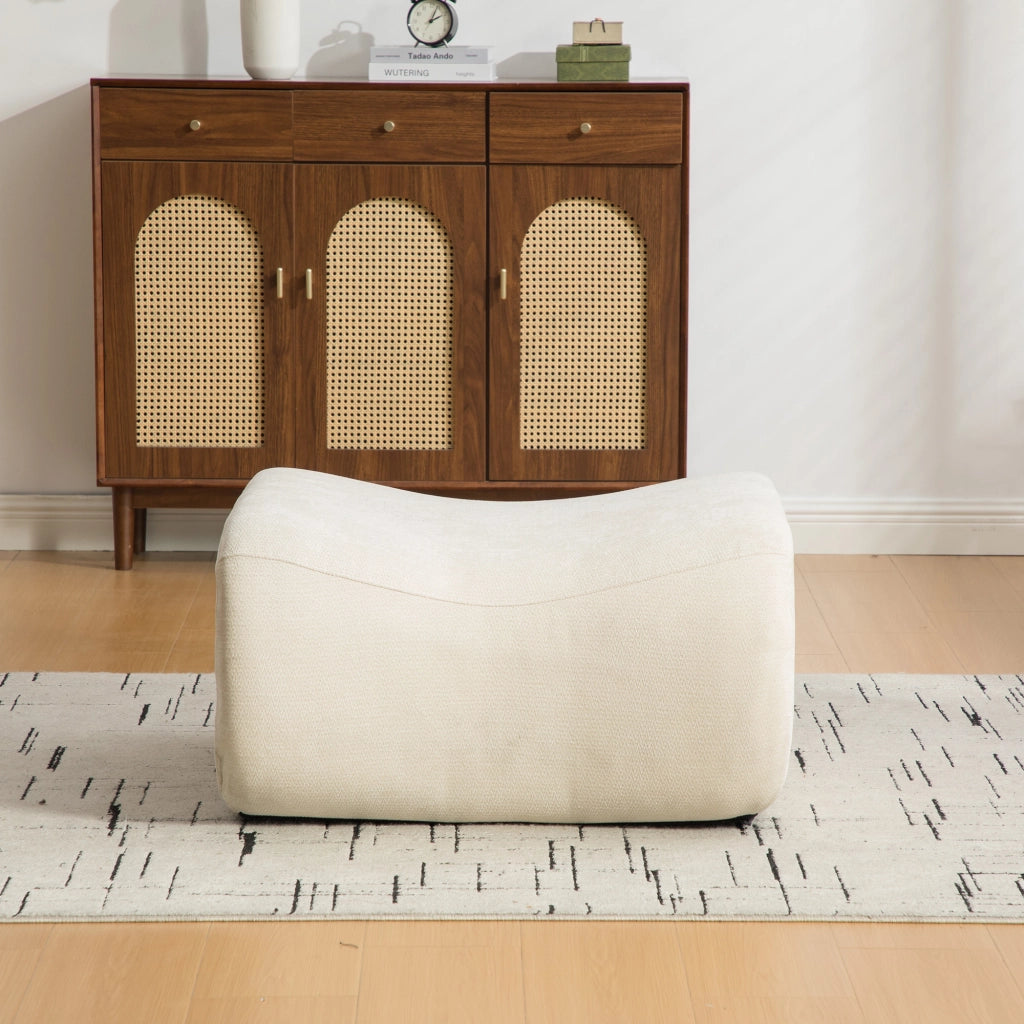 Divano compressato in ciniglia beige senza montaggio; con comfort effetto materasso