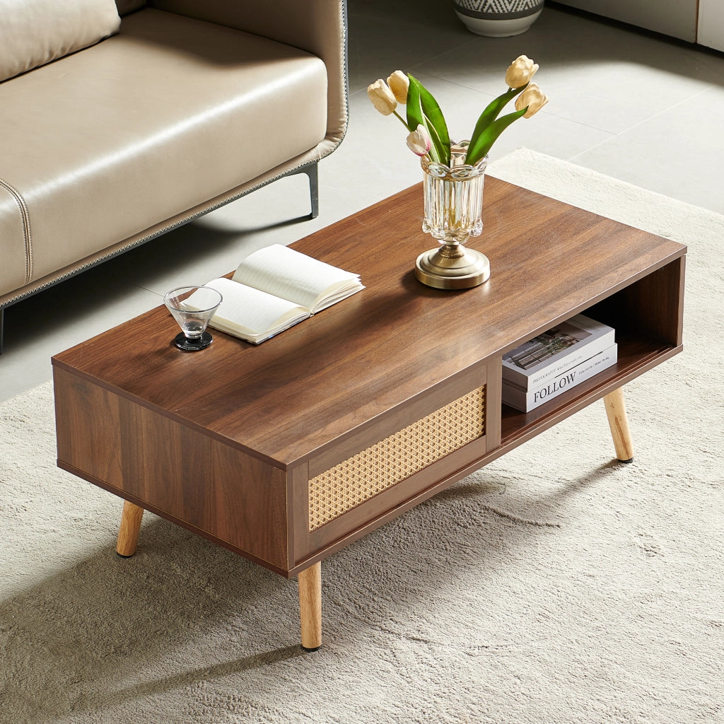 TAVOLINO DA SALOTTO 105x55x40 cm MDF Marrone con ante scorrevoli in rattan