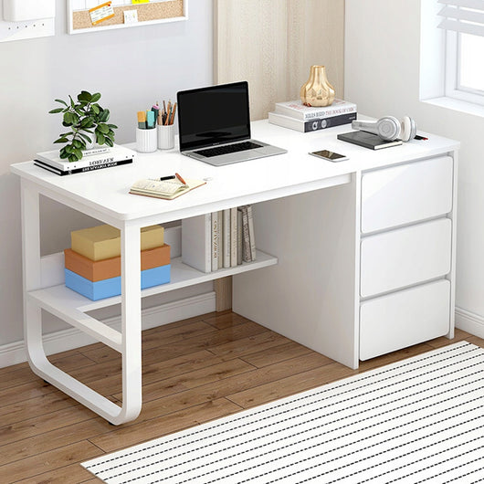 Scrivania per computer bianca in stile scandinavo per ragazzi con ripiani grandi 100 cm