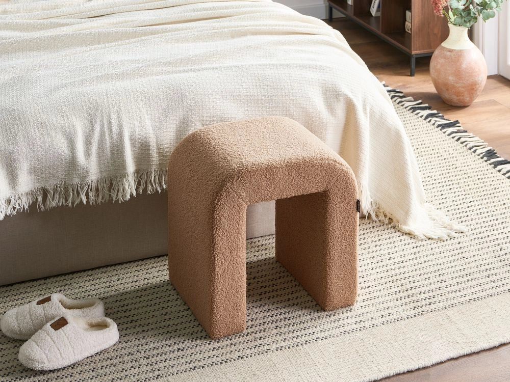 Pouf marrone chiaro Rivestimento in bouclé Pouf a forma di U Design moderno Accessori per il soggiorno