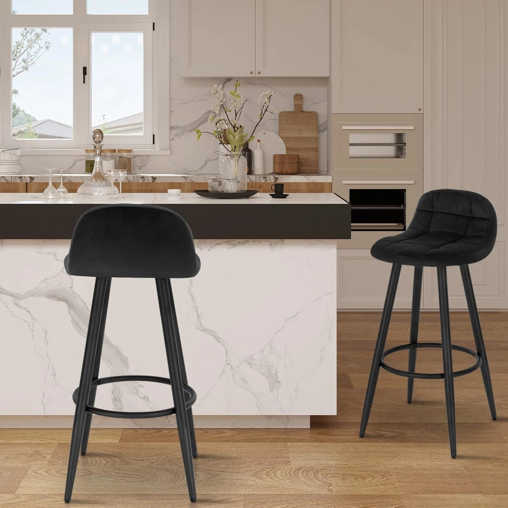 2x Sgabelli da Bar Moderni, Sedie Alte da Cucina con Schienale e Poggiapiedi, Seduta Imbottita, Sgabelli in Velluto e Metallo, Altezza Seduta 70cm, Nero BH364sz-2