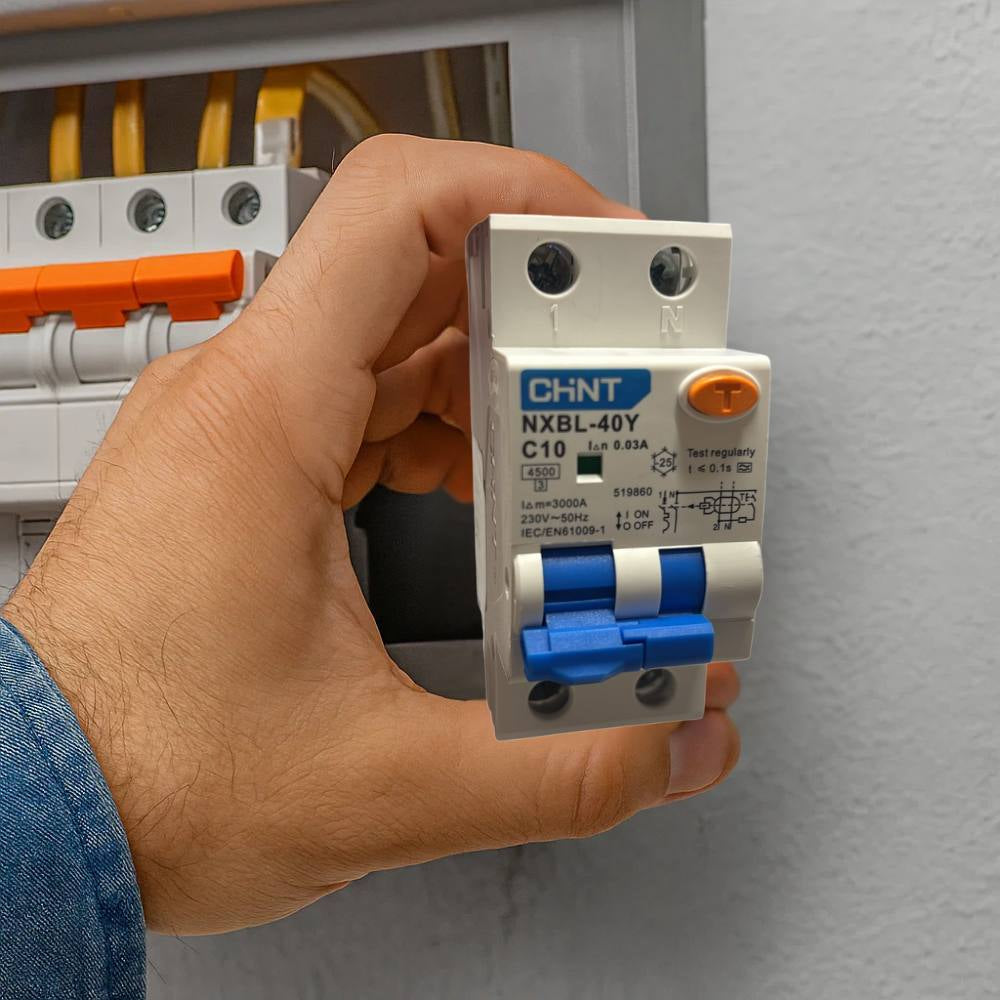 Chint 519860 nxbl40y c10 1p+n 6a 30ma 4,5ka interruttore magnetotermico