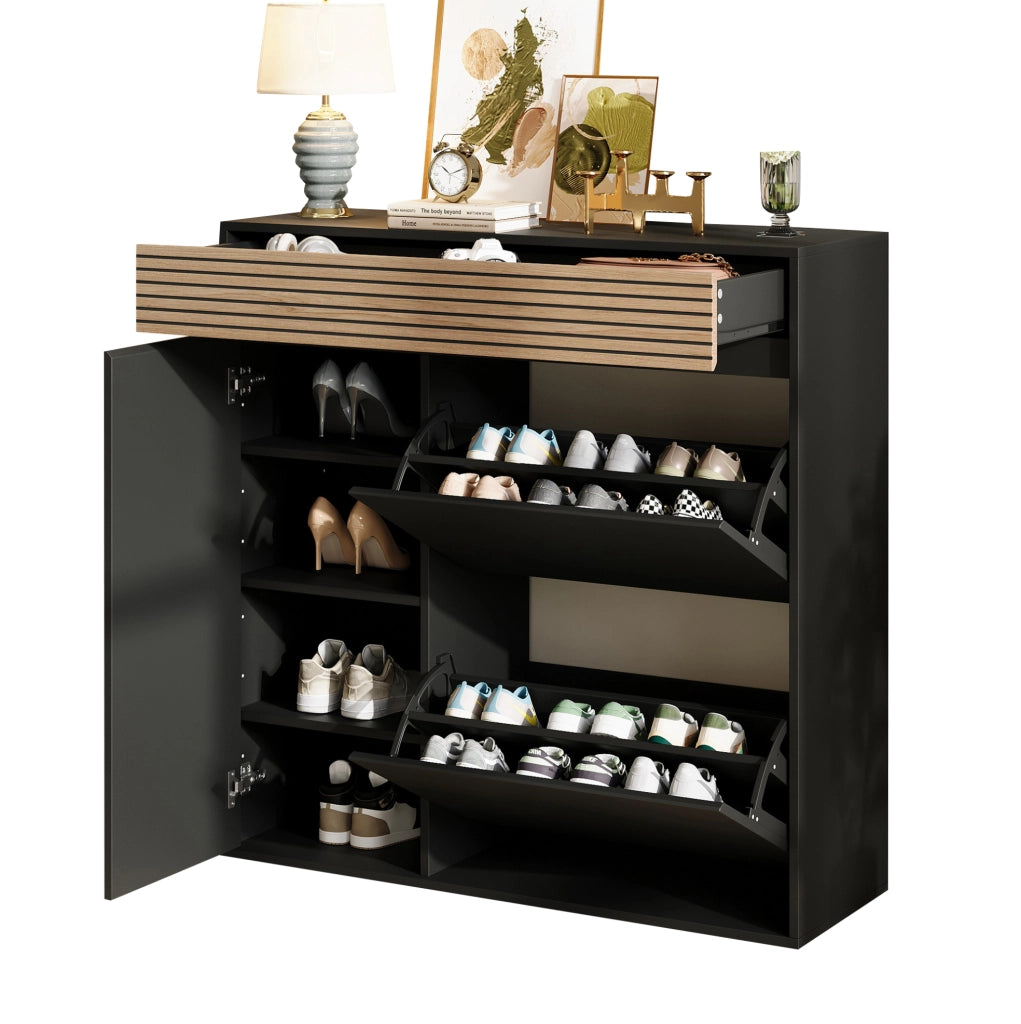 Scarpiera slim con 1 anta; 1 cassetto e 2 vani ribaltabili; 100x35x105 cm; nero e legno