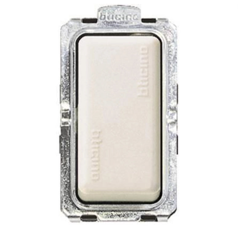 Interruttore unipolare bianco 16 ampere serie bticino magic 5001