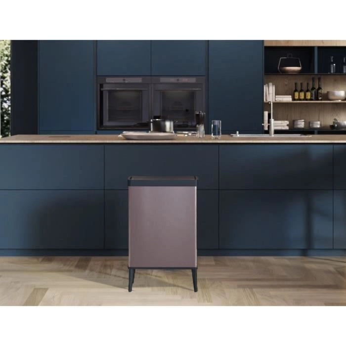 Cestino da terra - VERTO - CURVER - Apertura touch - 54 L - Rosa perla