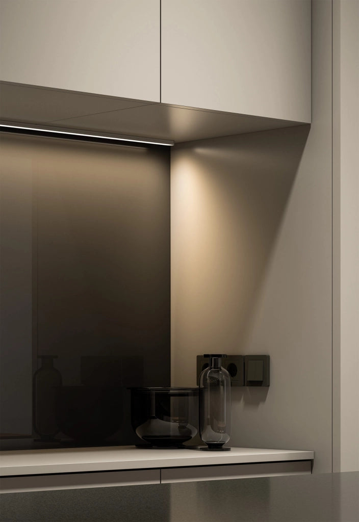 Lek Applique LED Quadrata da Parete 6,8W 2700K in Finitura Corten Texturizzato con Fascio di Luce Regolabile da 0 a 120 Gradi - IP54 IK04